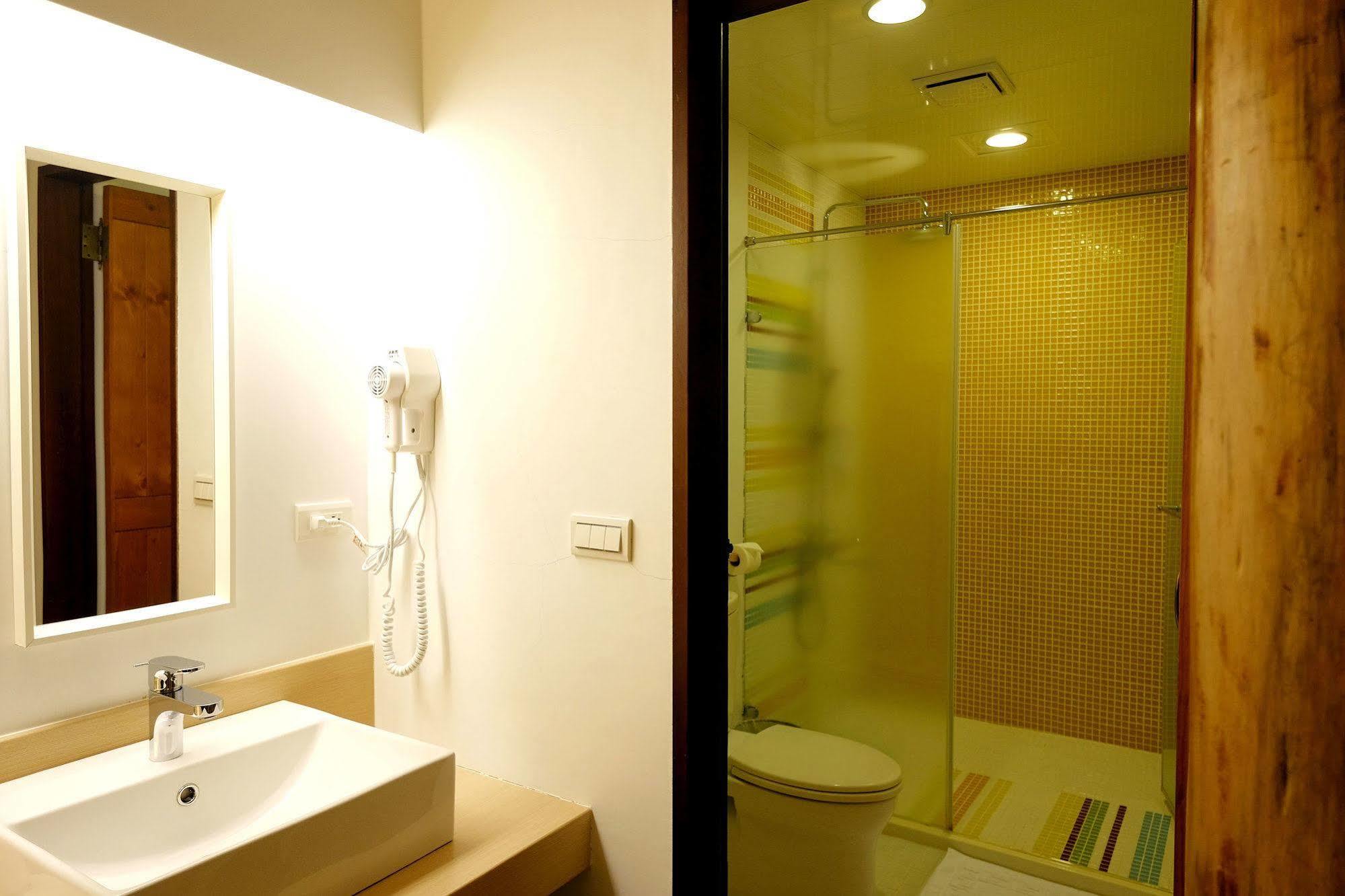 Shire Homestay Лодун Екстер'єр фото