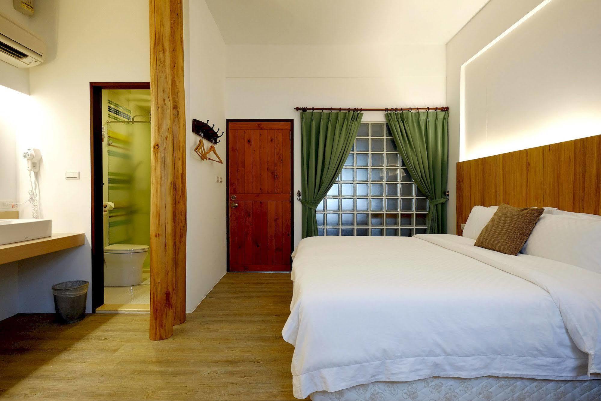 Shire Homestay Лодун Екстер'єр фото